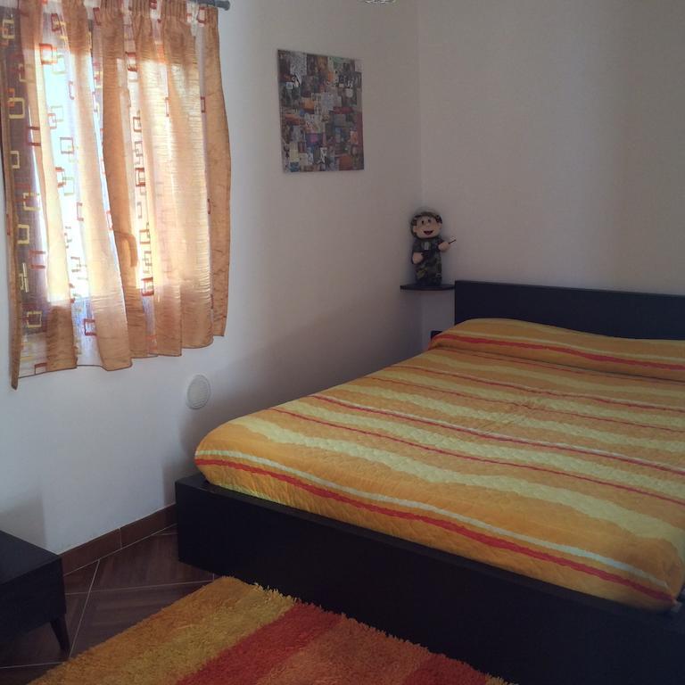 Villa Vesuvio Trecase Стая снимка